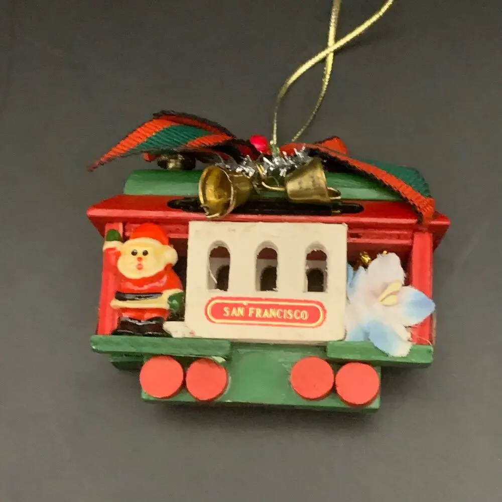 Vintage Wood Powell & Hyde San Francisco Cable Car Trolley Christmas Ornament